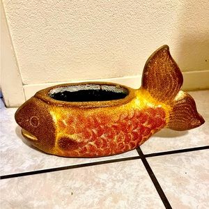 Fish planter